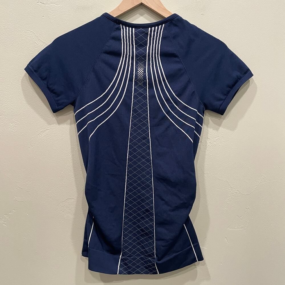 Athleta Finish Fast Line Tee Navy Blue White - Size: Small - Picture 2 of 6